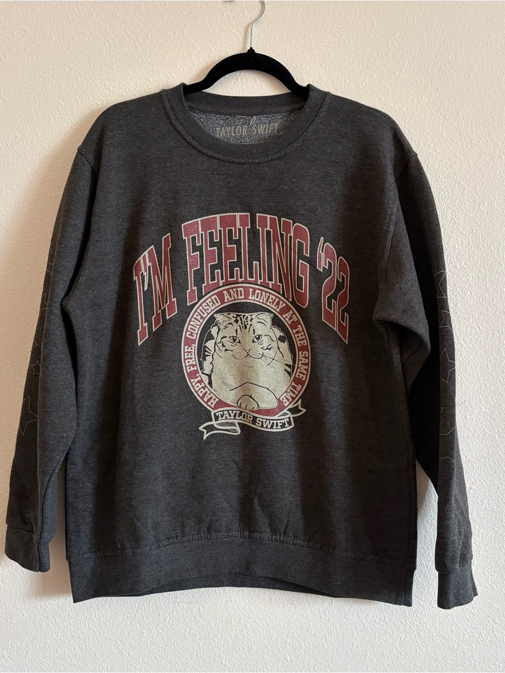 Taylor Swift “I’m Feeling ‘22” Graduation Collection | UK Version | L | RARE